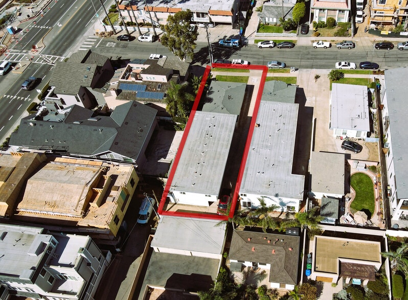 141 Cherry Ave, Carlsbad, CA à vendre - Photo de l’immeuble – Image 2 sur 11