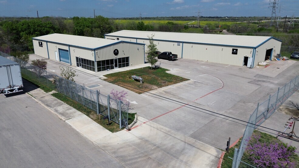 10930 Gabriels Pl, San Antonio, TX à louer - Photo principale – Image 1 sur 28