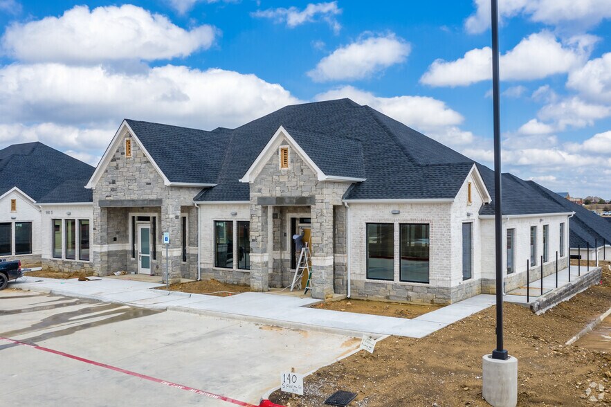 130 S Preston Rd, Prosper, TX à louer - Photo de l’immeuble – Image 2 sur 9