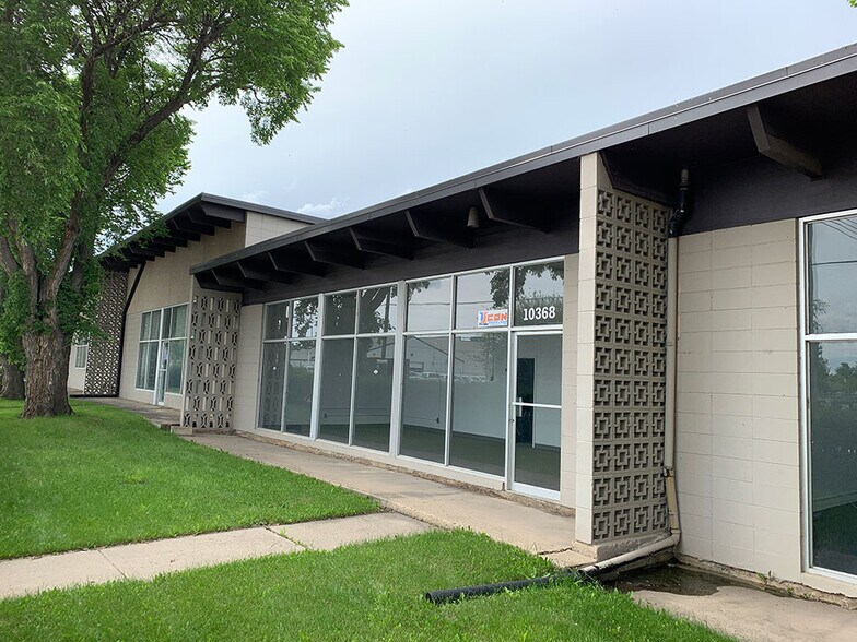 10352-10374 58 Av NW, Edmonton, AB à louer - Photo de l’immeuble – Image 2 sur 5