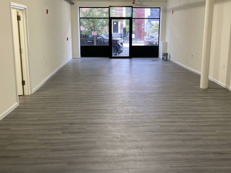 344 Communipaw Ave, Jersey City, NJ à louer - Photo de l’immeuble – Image 2 sur 10