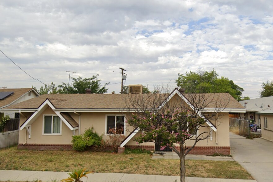 677 Magnolia Ave, Beaumont, CA à vendre - Photo de l’immeuble – Image 2 sur 8