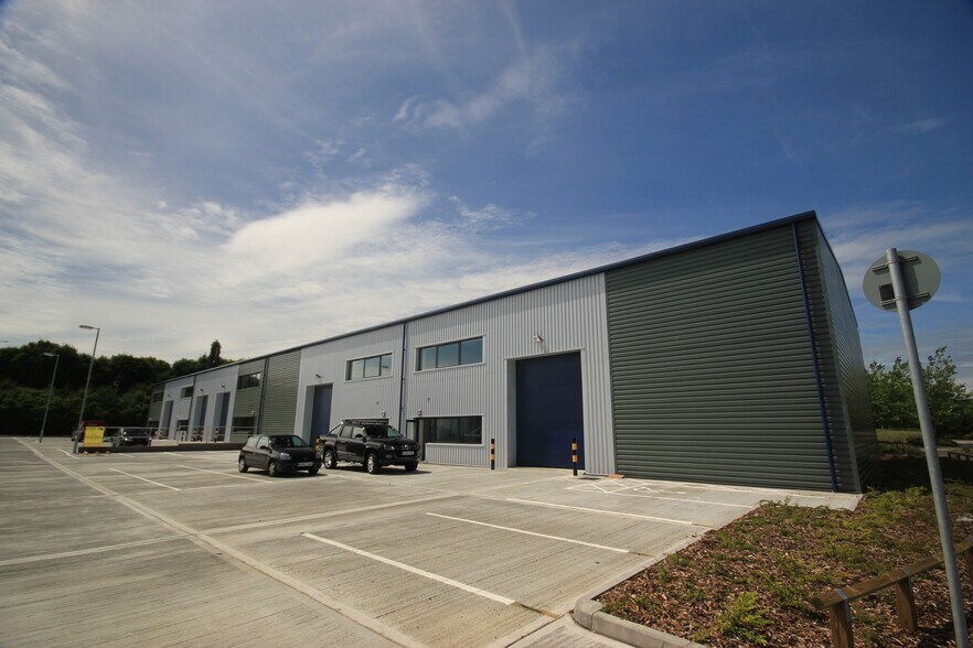 Units 1 & 2, The Blvd, Herne Bay à louer - Photo de l’immeuble – Image 1 sur 1
