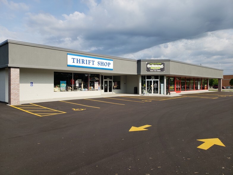 2725-2731 N Meade St, Appleton, WI à louer - Photo de l’immeuble – Image 2 sur 3