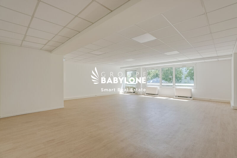 Bureau dans Boulogne-Billancourt à vendre - Photo intérieure – Image 3 sur 13