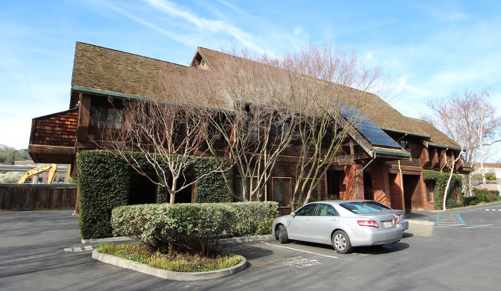 245 Ygnacio Valley Rd, Walnut Creek, CA à louer - Photo de l’immeuble – Image 2 sur 7