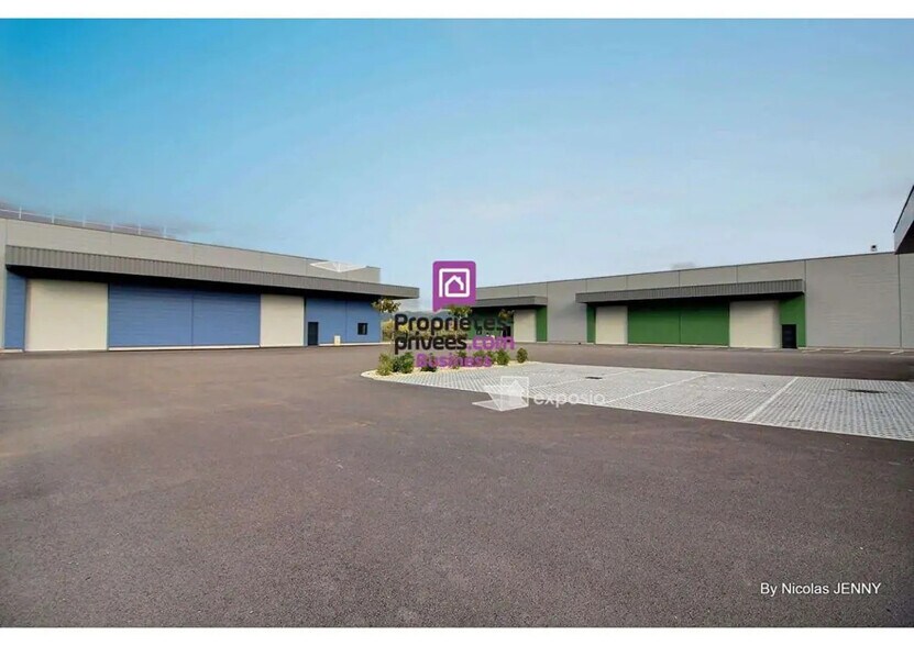 Industriel/Logistique dans Montélimar à vendre - Photo de l’immeuble – Image 3 sur 8
