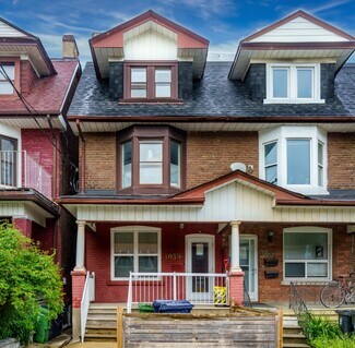 Plus de détails pour 1039 Bathurst St, Toronto, ON - Logement à vendre