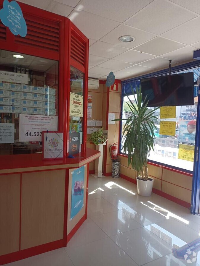 Fuenlabrada, MAD 28945 - Lot Puerta B, Esc. 1 -  - Photo intérieure - Image 1 of 4