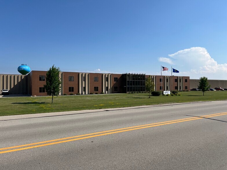 9201 Wilmot Rd, Pleasant Prairie, WI à louer - Photo de l’immeuble – Image 3 sur 9