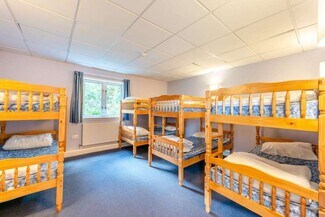 Plus de détails pour 12 Clay Hill, Lyndhurst - Local commercial à vendre
