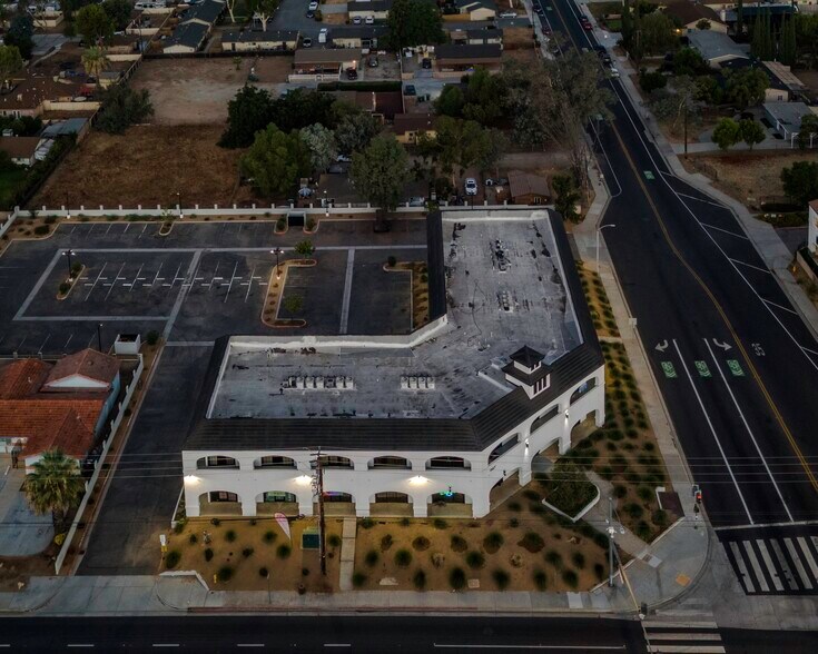 13027 Perris Blvd, Moreno Valley, CA à vendre - Photo de l’immeuble – Image 2 sur 9