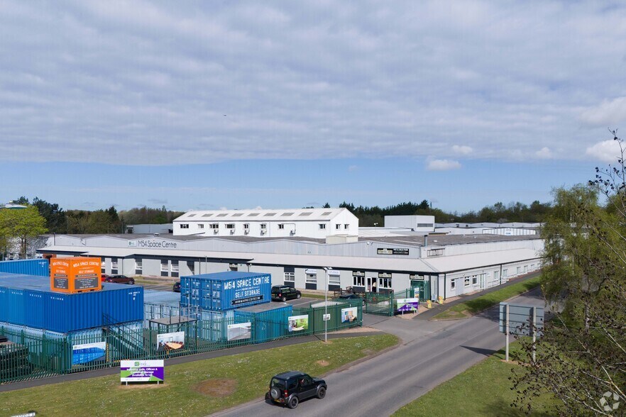 Unit 15a & 15b, M54 Space Centre, Halesfield 8, Madeley à louer - Photo de l’immeuble – Image 1 sur 7