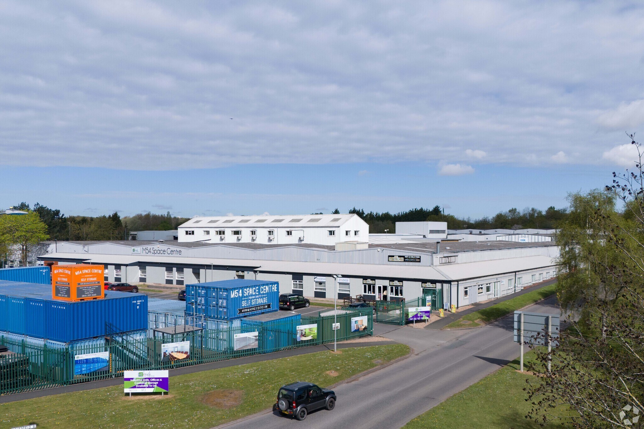 Unit 15a & 15b, M54 Space Centre, Halesfield 8, Madeley à louer Photo de l’immeuble– Image 1 sur 8
