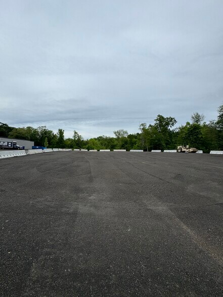 101 Powdered Metal Rd, North Haven, CT à louer - Photo de l’immeuble – Image 1 sur 3
