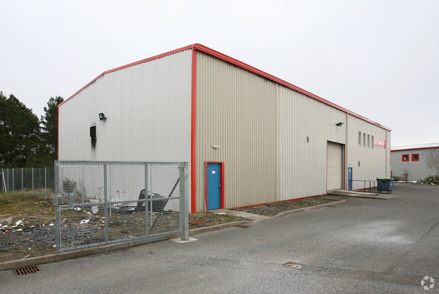 28 Dryden Rd, Loanhead à louer - Photo de l’immeuble – Image 2 sur 2