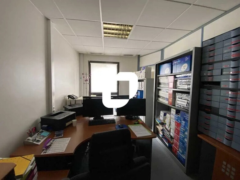 Bureau dans Paris à louer - Photo de l’immeuble – Image 3 sur 5