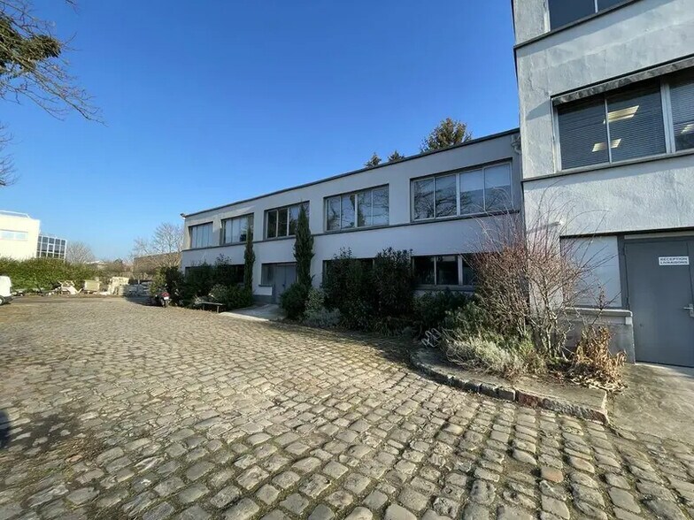 119 Avenue Louis Roche, Gennevilliers à louer - Photo de l’immeuble – Image 3 sur 3