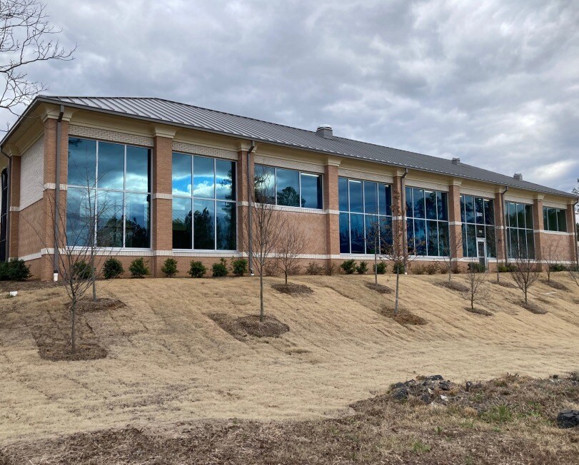 3920 NC-55 Hwy, Cary, NC à louer Photo principale– Image 1 sur 7