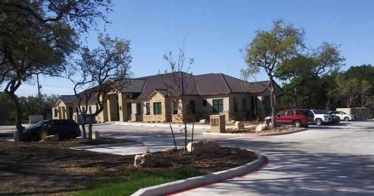 18875 Fm 2252, Garden Ridge, TX à louer Photo principale– Image 1 sur 4