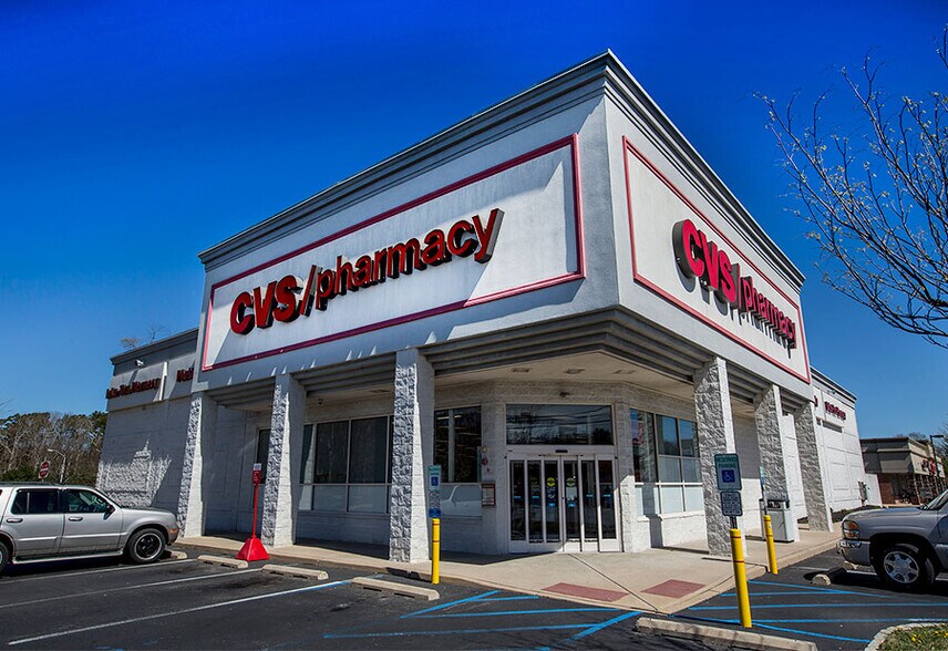 706 Us Highway 9, Lanoka Harbor, NJ à louer - Photo de l’immeuble – Image 3 sur 5