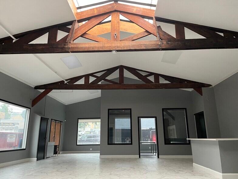 505 N Main St, Port Chester, NY à vendre - Photo de l’immeuble – Image 3 sur 7