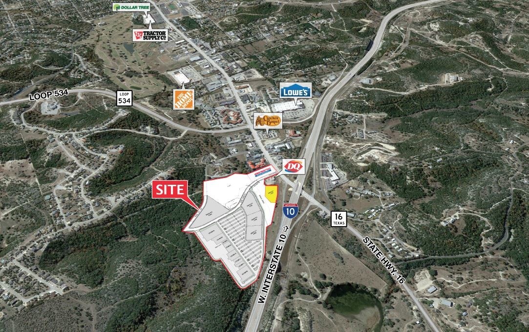 Sidney Baker Street, Kerrville, TX à vendre Photo principale– Image 1 sur 3