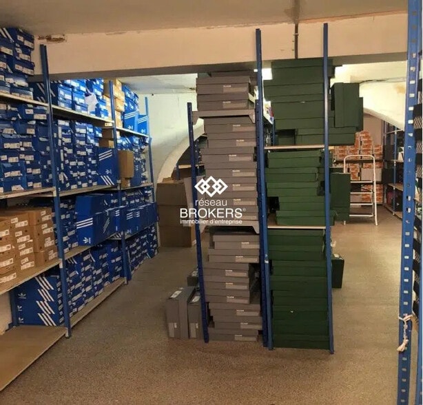 Local commercial dans Grenoble à louer - Photo intérieure – Image 3 sur 6