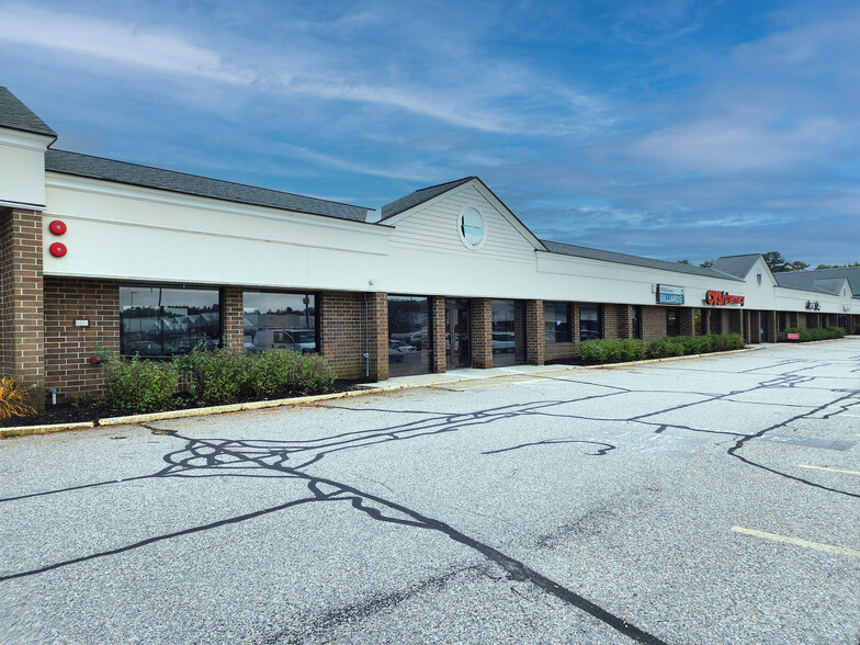 770 Roosevelt Trl, Windham, ME à louer - Photo de l’immeuble – Image 3 sur 7
