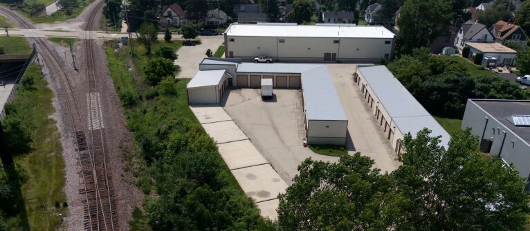 2040 E St Francis Ave, Saint Francis, WI à vendre - Aérien – Image 3 sur 3