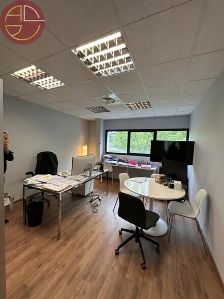 Bureau dans Montrabé à louer - Photo intérieure – Image 3 sur 5