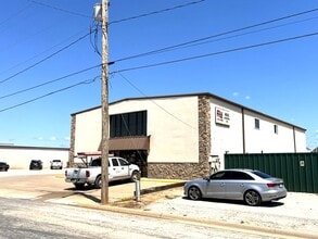 914 Arroyo St, San Angelo, TX à louer Photo intérieure– Image 2 sur 12