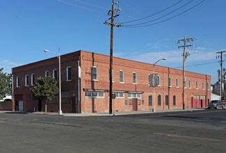 Plus de détails pour 1102 F St, Fresno, CA - Local commercial à louer