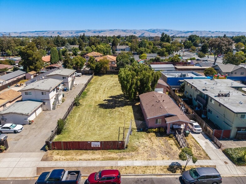 36952 Mulberry St, Newark, CA à vendre - Aérien – Image 1 sur 4