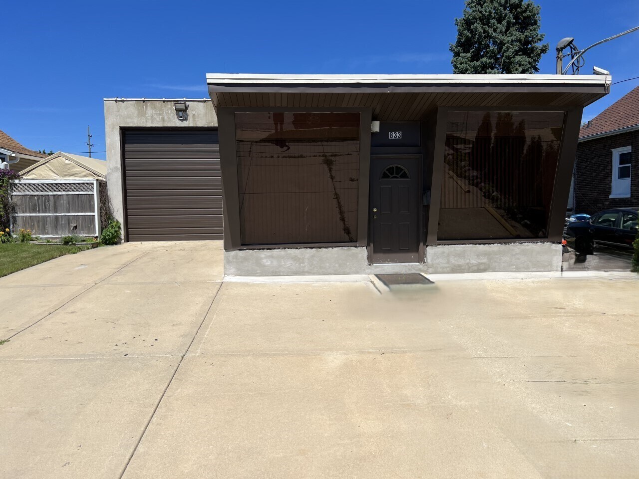 833 Oliver Ave, Aurora, IL à vendre Photo de l’immeuble– Image 1 sur 16