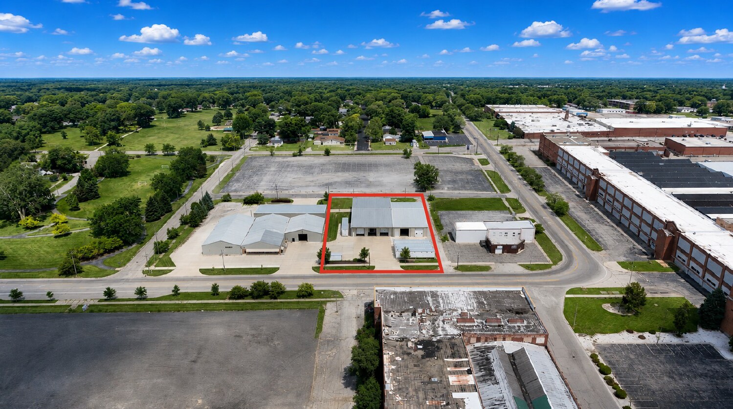 3811 Pontiac st, Fort Wayne, IN à vendre Photo de l’immeuble– Image 1 sur 5
