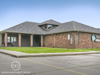 Plus de détails pour 118 Airway Dr, Marion, IL - Bureau à vendre