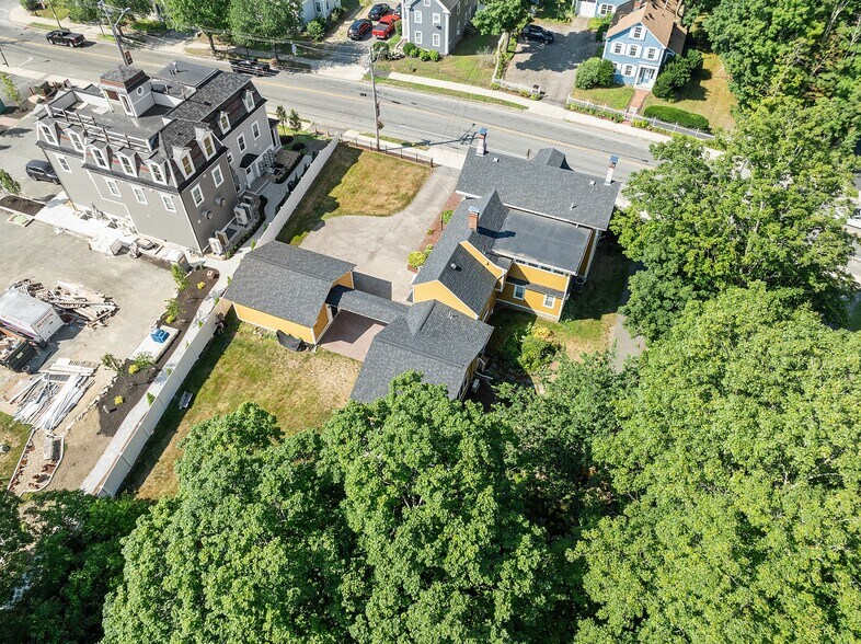 55 W Main St, Georgetown, MA à vendre - Photo de l’immeuble – Image 2 sur 53