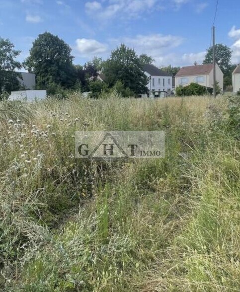 Terrain dans Villecresnes à vendre - Photo de l’immeuble – Image 1 sur 4