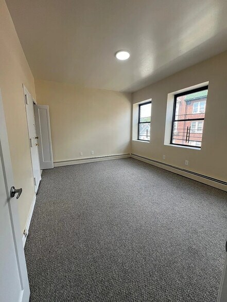5 Harvard St, East Orange, NJ à vendre - Photo de l’immeuble – Image 3 sur 6