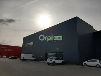 Plus de détails pour Local d'activités à louer