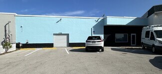 Plus de détails pour 1201 SE 9th Ter, Cape Coral, FL - Industriel/Logistique à louer