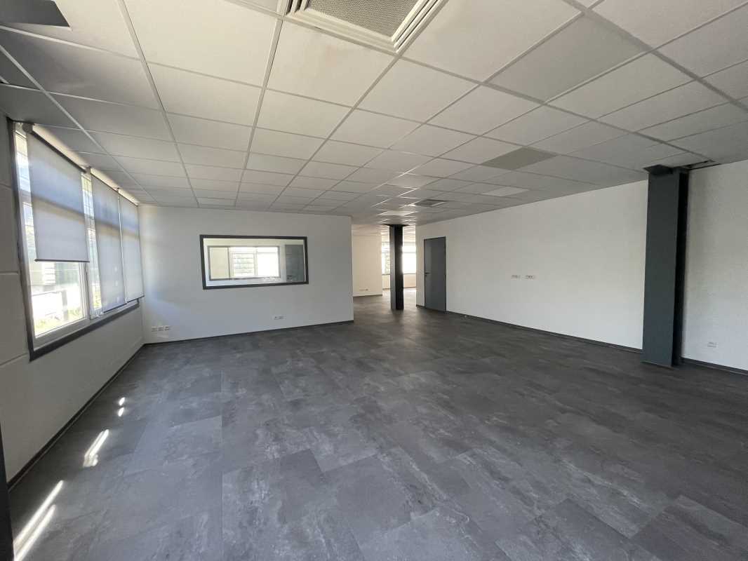 730 Rue Simon Laplace, Aix En Provence à vendre Photo intérieure– Image 1 sur 7