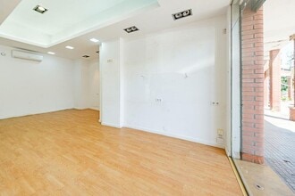Local commercial dans Sant Andreu de la Barca, Barcelona à louer Photo intérieure– Image 2 sur 5