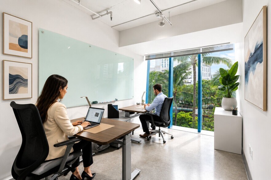333 Las Olas Way, Fort Lauderdale, FL à louer - Photo de l’immeuble – Image 2 sur 26