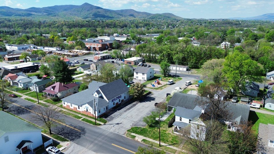 425 S Colorado St, Salem, VA à vendre - Photo de l’immeuble – Image 3 sur 22