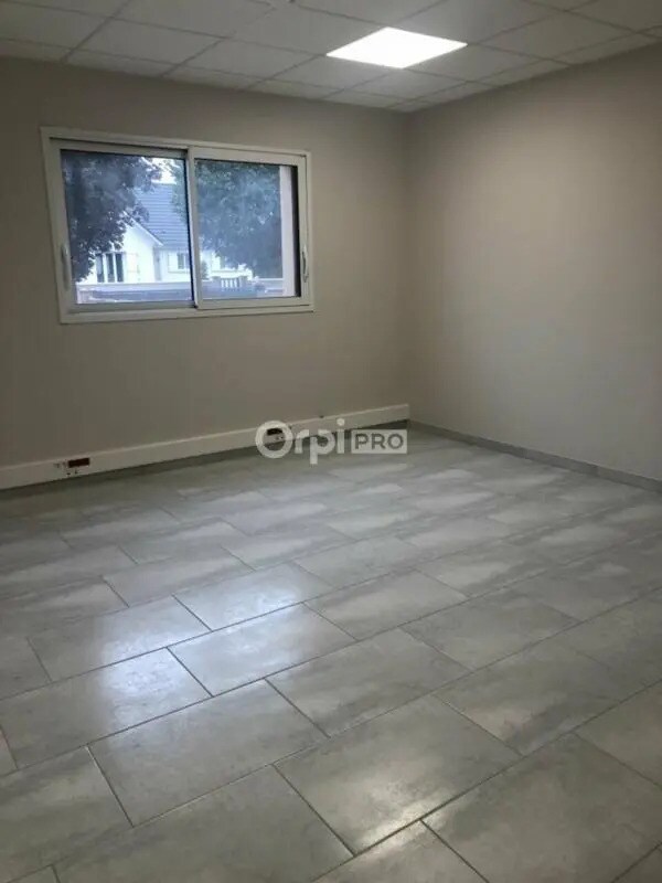 Plus de détails pour Bureau à vendre