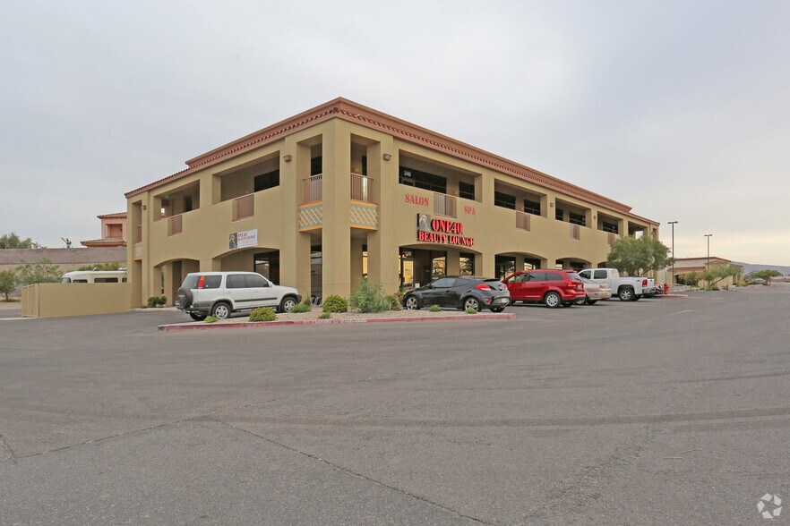 1434 E Lake Mead Pky, Henderson, NV à louer - Photo de l’immeuble – Image 3 sur 11