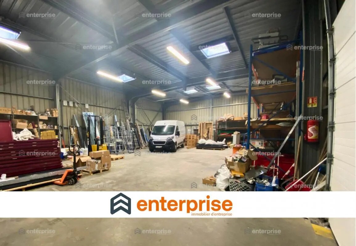 Local d'activités dans SAINT-MAXIMIN à vendre Photo intérieure– Image 1 sur 5