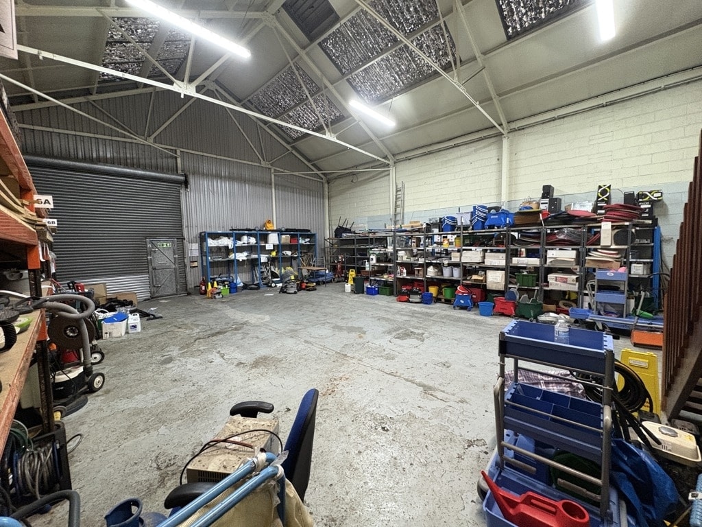 Stanton Rd, Southampton, HAM SO15 4HU - Lot 8 - - Photo intérieure - Image 1 of 5